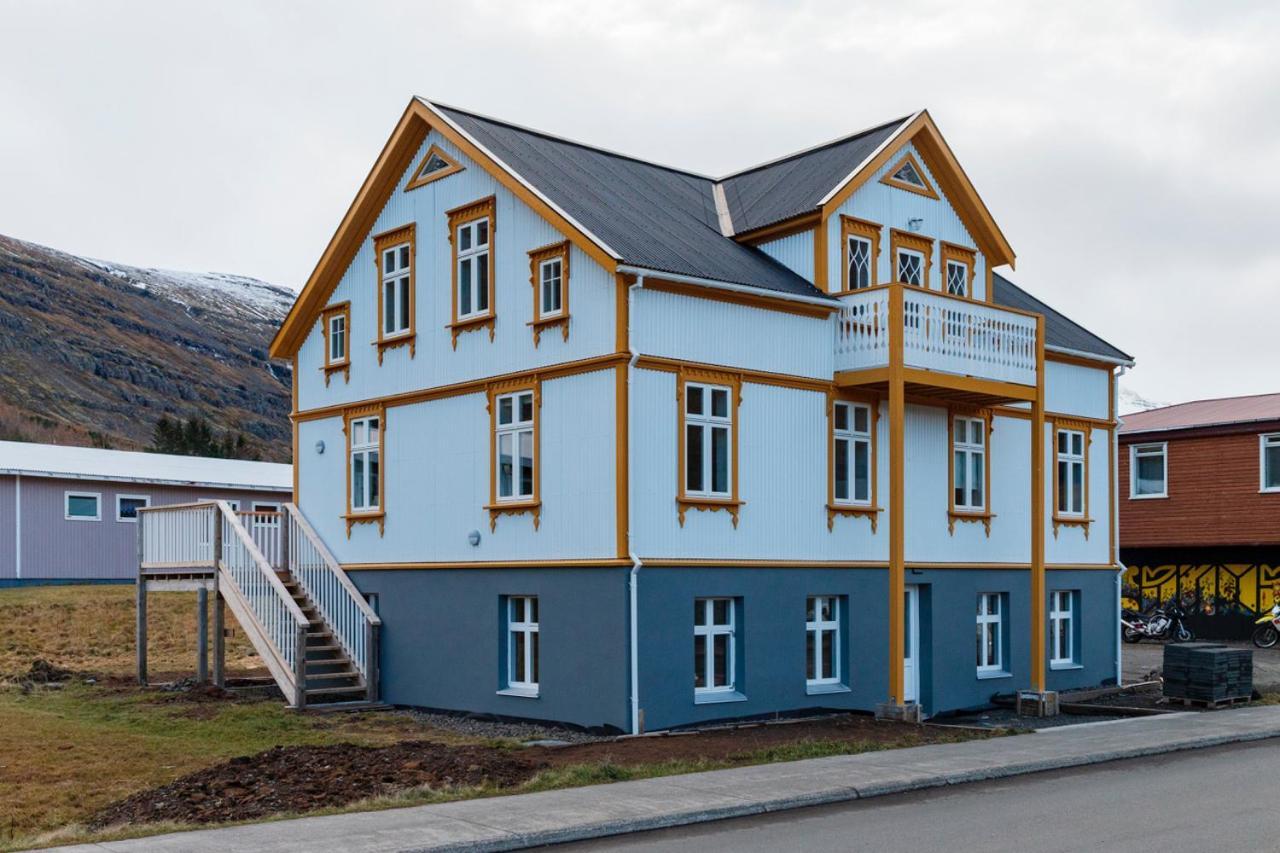 SeyðisfjörðurUndiraldan - Steinholt, Old Music School公寓 外观 照片